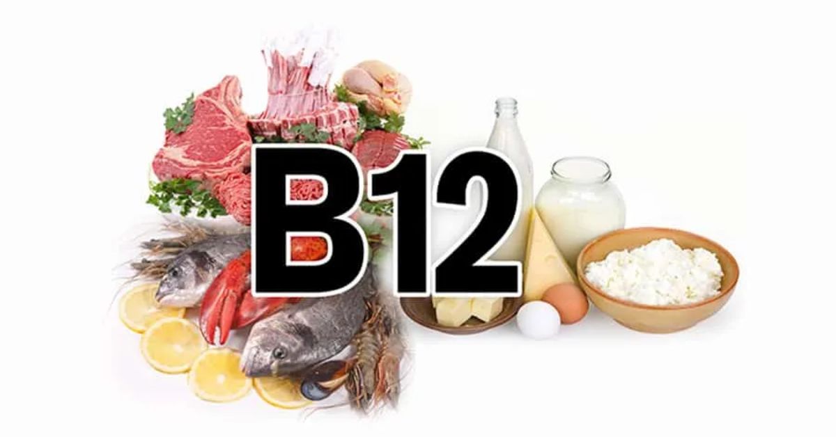 Kādi ir riski un ieguvumi no B12 vitamīna lietošanas cilvēkiem, kas vecāki par 50 gadiem?