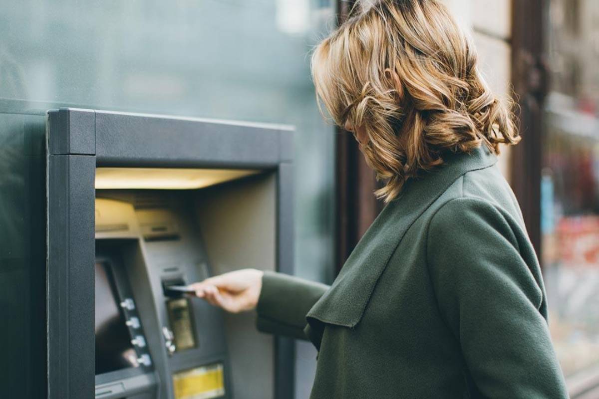Septembrī tiek gatavota banku kontu slēgšana: tiks sodītas visas personas, kas iekļautas šajā sarakstā