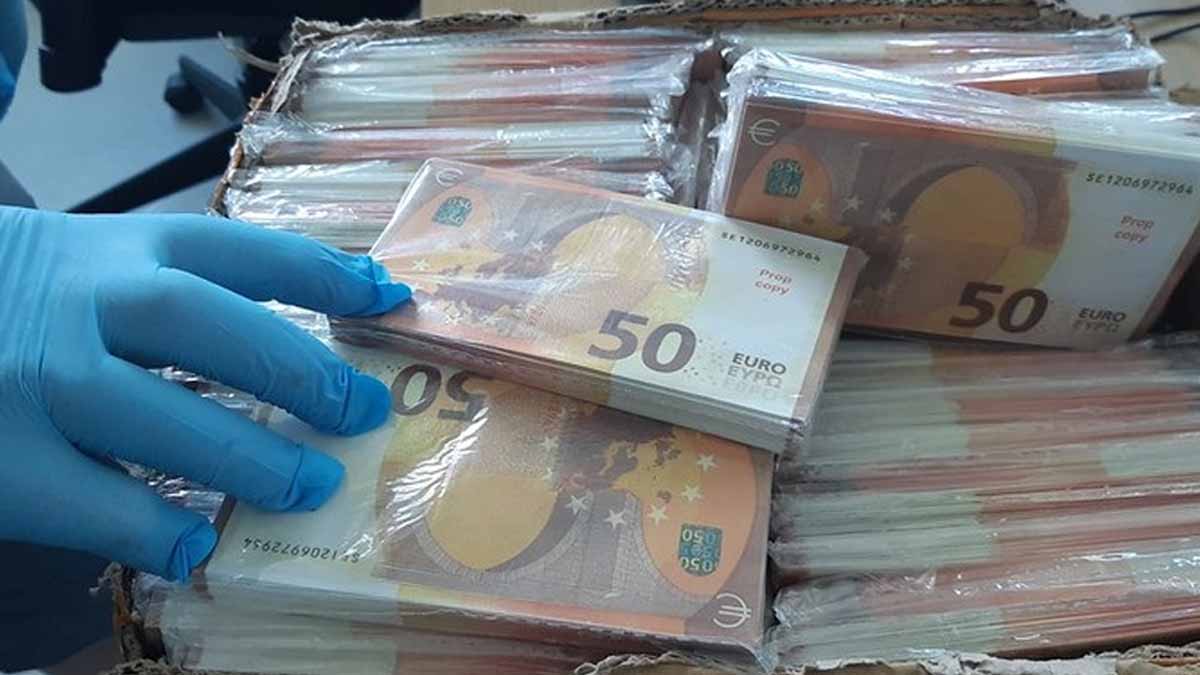 Valdība konfiscēja gandrīz 66 miljonus eiro viltotu banknošu un monētu, uzsākta apmēram simts izmeklēšanas.