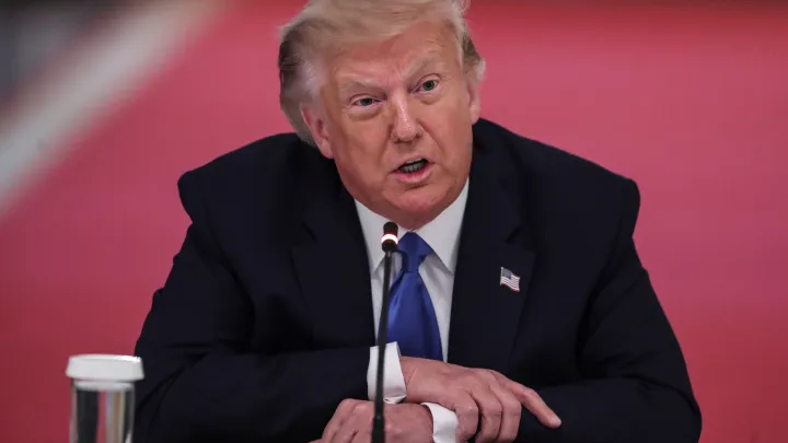 Trump draudēja Krievijai un Ukrainai ar sankcijām, ja netiks panākta vienošanās